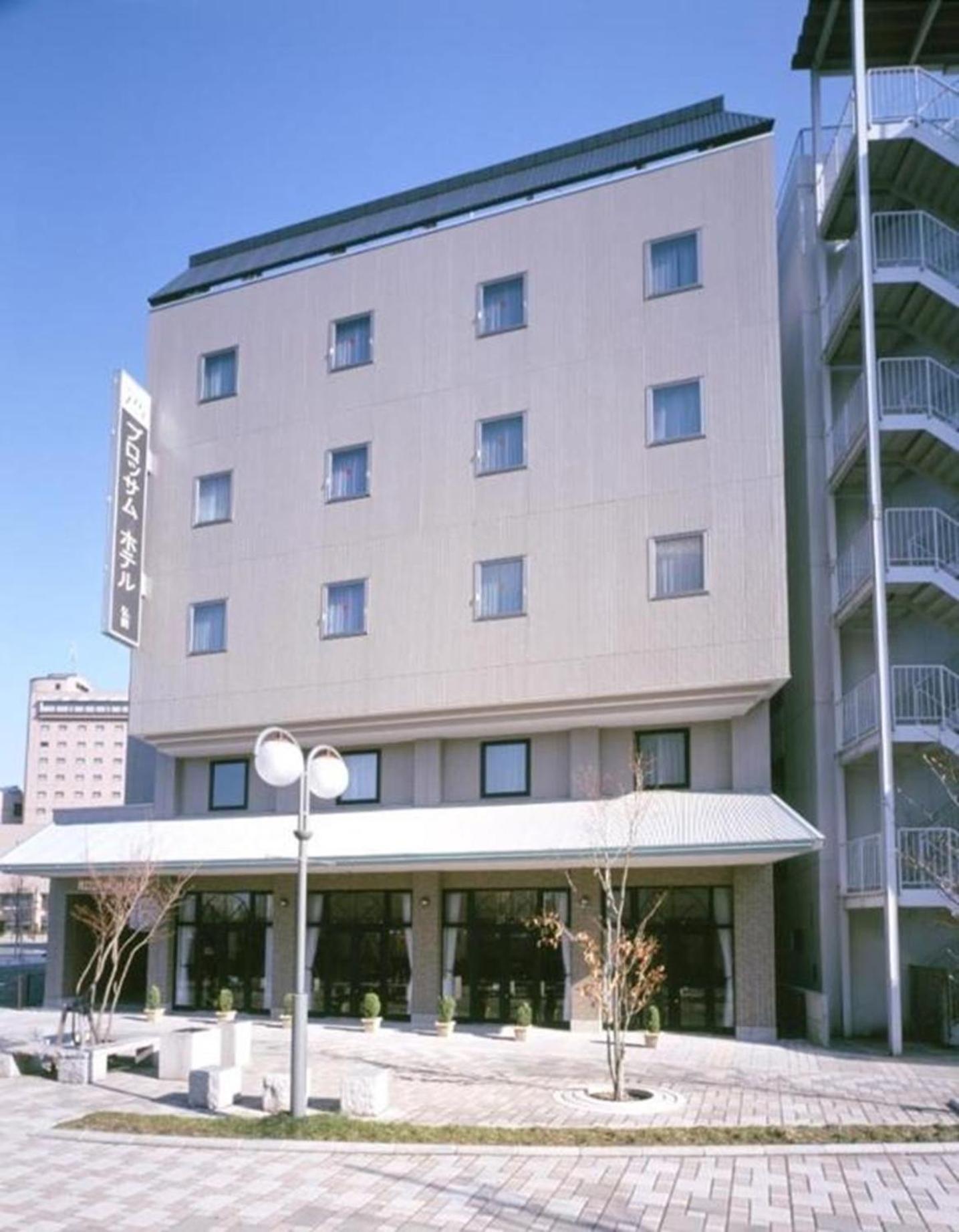 Blossom Hotel Hirosaki Exteriör bild